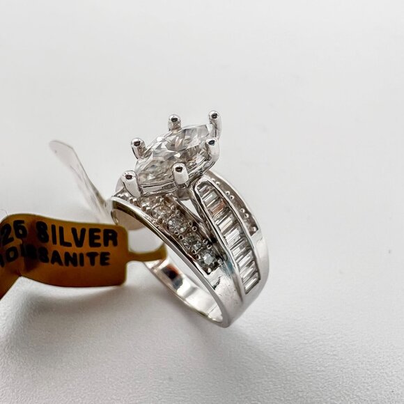 925 Sterling Sliver Moissanite Wedding/Engagement Ring, 2.0ctw VVS Stones with B - Picture 3 of 8